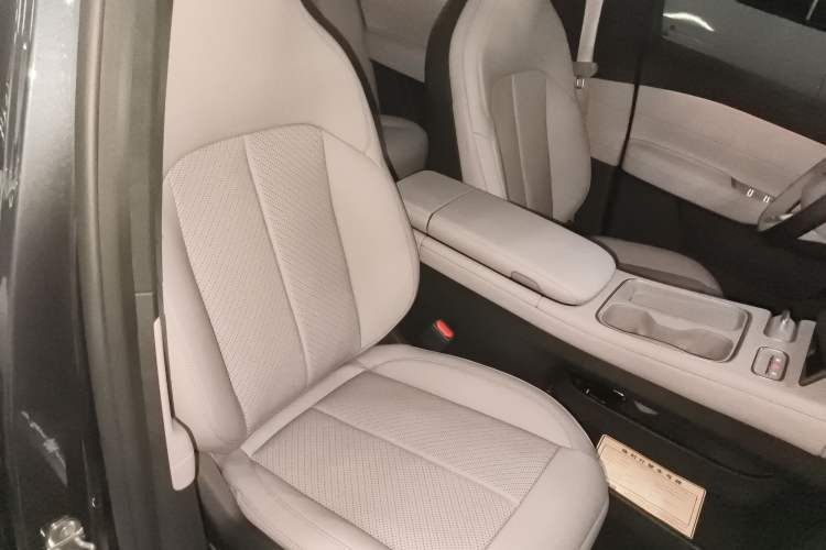 Used Nio EC6 2024 75 kWh