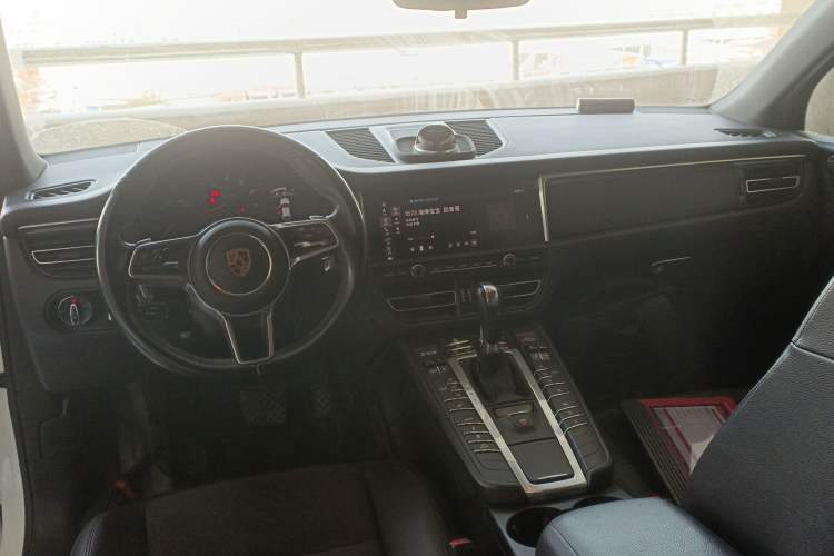 Used Porsche Macan 2018 Macan 2.0T