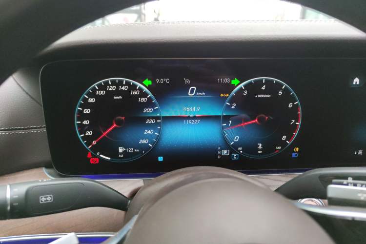 Used Mercedes-Benz E-Class 2023 Facelift E 260 L