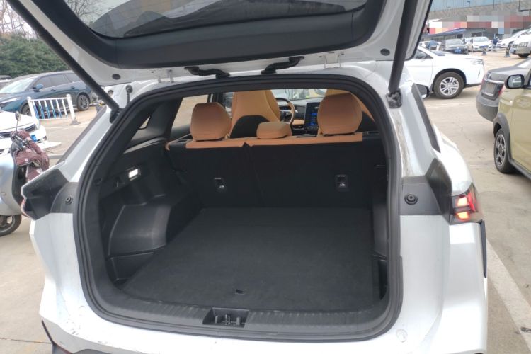 Used  L7 2023 1.5T 115 km MAX