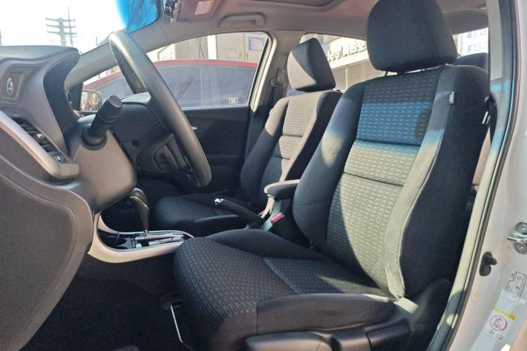 Used Honda Crider 2013 1.8L automatic luxury edition
