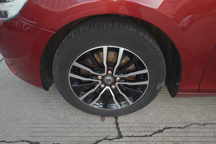 Used Volvo V40 2018 T3 Zhiyi Edition