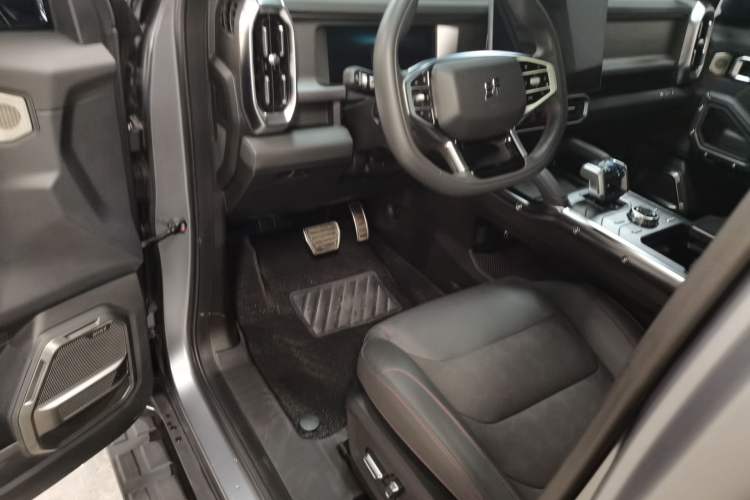 Used JETOUR Traveler 2023 2.0T All-Wheel Drive Conquer PRO
