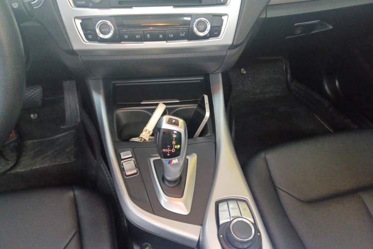 Used BMW 2 Series 2015 218i Convertible Coupe
