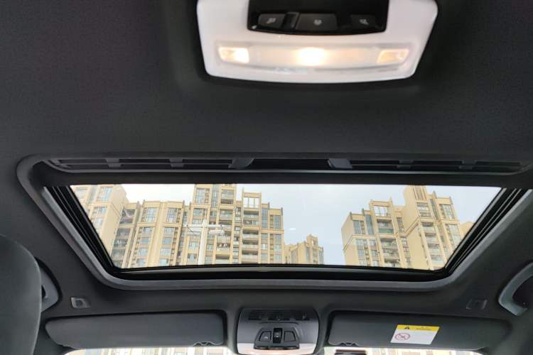 Used BMW 3 Series 2018 320i M Sport Package
