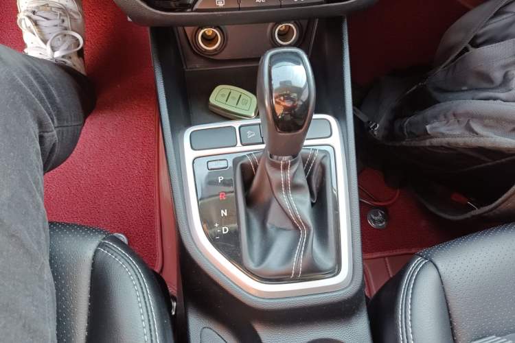 Used Hyundai ix25 2017 1.6L Automatic Smart Version
