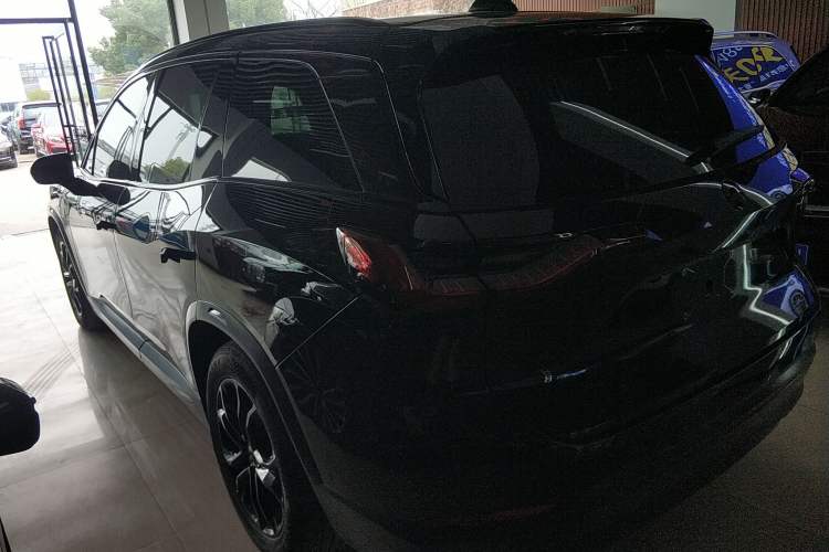 Used Nio ES8 2018 355 km Base Version 7-Seater Edition
