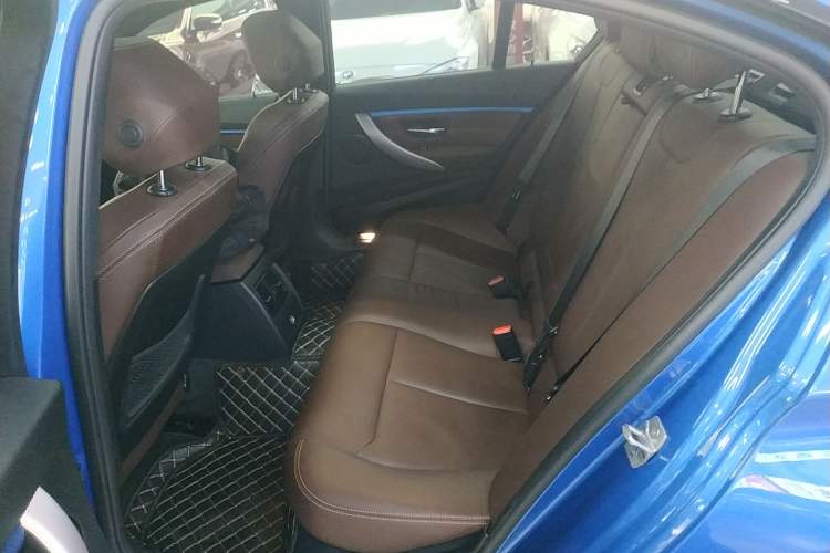 Used BMW 3 Series 2019 320i M Sport Package
