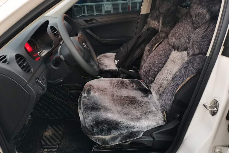 Used Volkswagen Jetta 2015 Value Edition 1.6L Automatic Fashion Version
