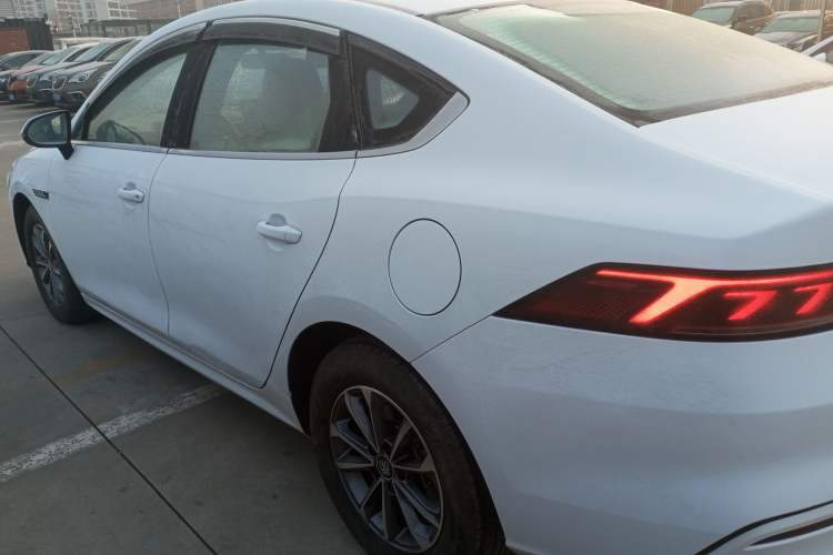 Used BYD Qin PLUS 2024 HONOR Edition DM-i 55KM Leading Model
