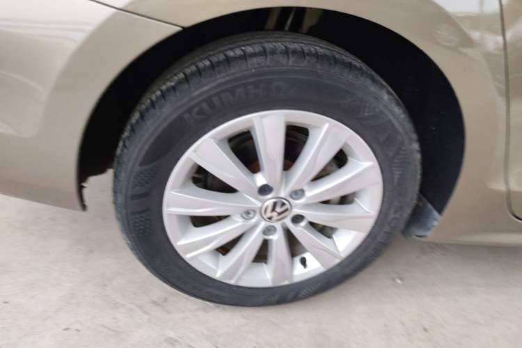 Used Volkswagen Sagitar 2014 1.4TSI Automatic Luxury Model
