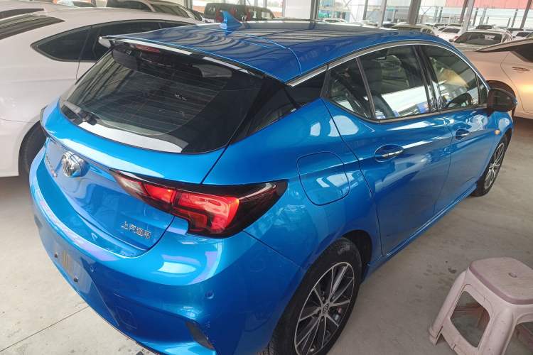 Used Buick Verano 2016 Hatchback GS 20T Dual-Clutch Passionate Sporty Model
