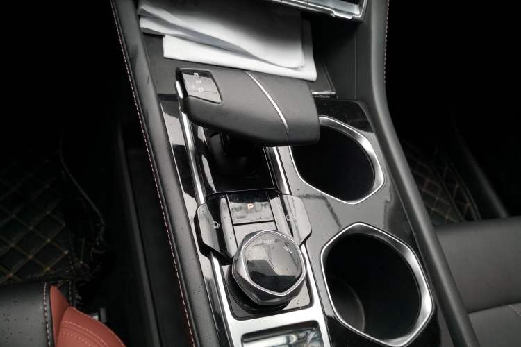 Used Changan Eado 2022 PLUS Blue Whale NE 1.4T GDI DCT Prestige Edition