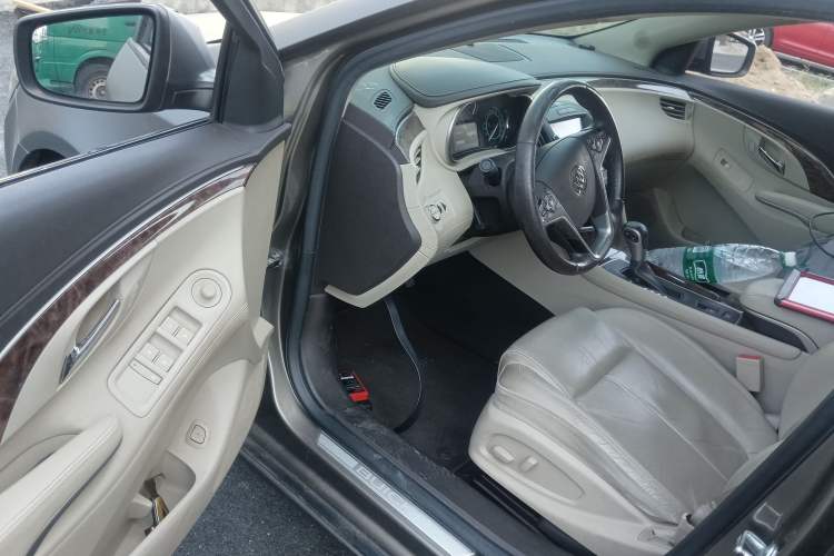 Used Buick LaCrosse 2013 2.4L SIDI Leading Comfort Version