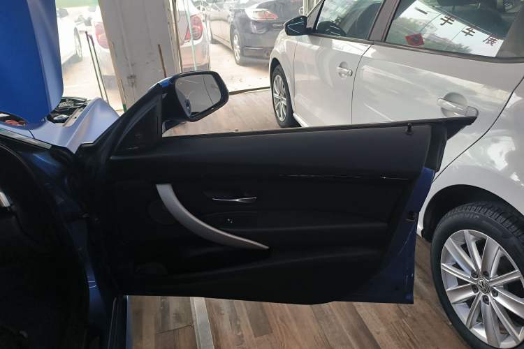 Used BMW 3 Series GT 2018 320i M Sport Edition
