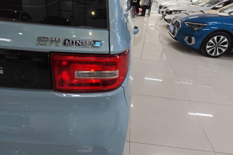 Used Wuling Hongguang MINIEV 2021 Macaron Fashion Edition Lithium-Ion Battery