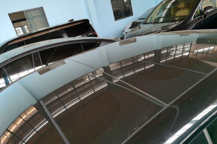 Used  11 2022 Long-Range Dual-Motor Luxury Edition 4 Seats