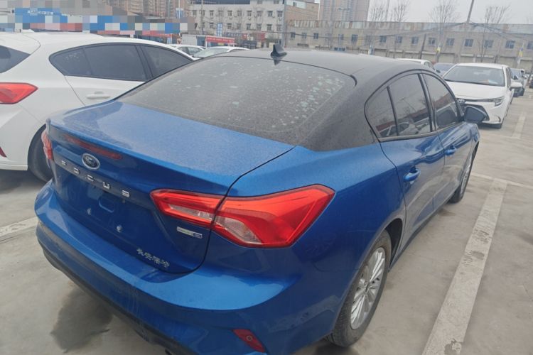 Used Ford Focus 2019 Sedan EcoBoost 180 Automatic Trend Edition
