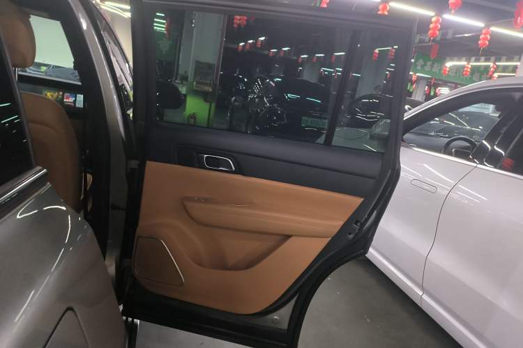 Used Li Auto ONE 2020 Extended-Range 6-Seater Version
