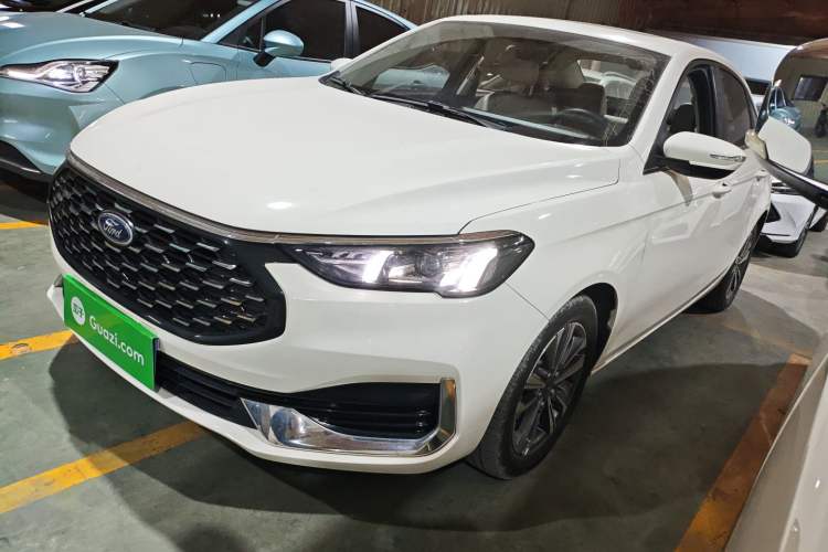 Used Ford Escort 2021 1.5L Automatic Diamond Edition
