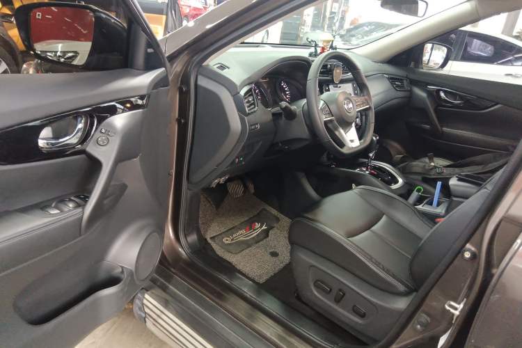 Used Nissan X-Trail 2020 2.0L XL Premium CVT 2WD SmartConnect Luxury Edition
