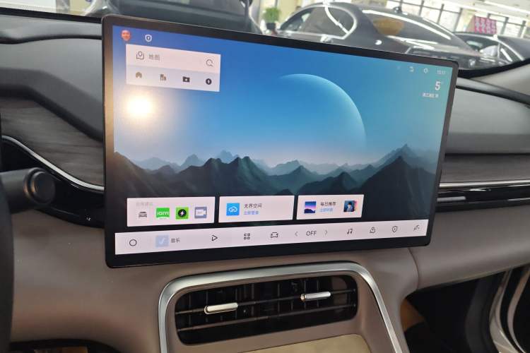 Used  L6 2025 EM-i 140km Explorer+ Edition
