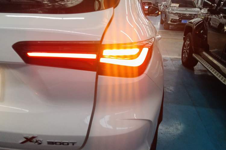 Used Oshan X5 2021 1.5T DCT Flagship Edition