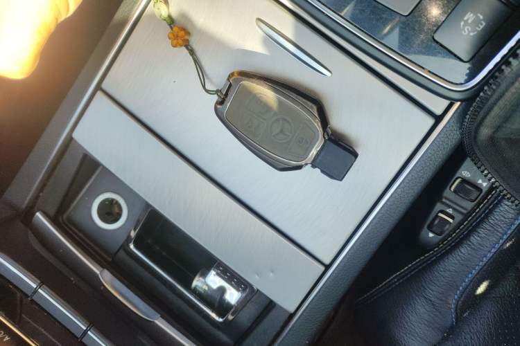 Used Mercedes-Benz E-Class 2016 E 200 Coupe Dynamic Edition
