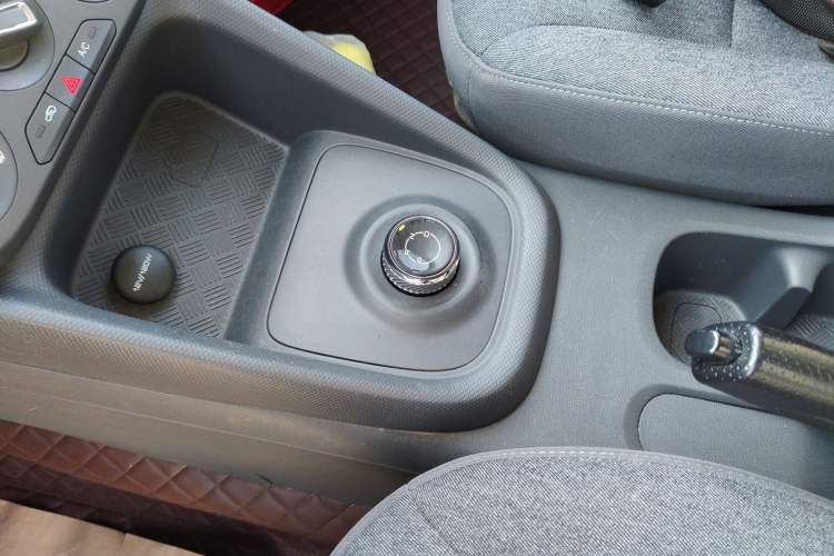 Used Wuling Hongguang New Energy 2024 All-Electric Model 300KM Practical Version