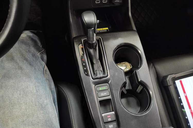 Used Honda Civic 2022 240TURBO CVT Dynamic Control Version
