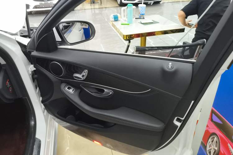 Used Mercedes-Benz C-Class 2017 Restyled C 180 L Fashion Edition Sport Version