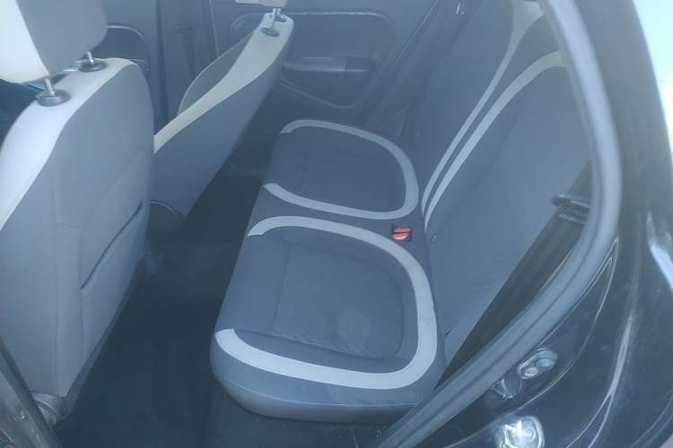 Used ORA Black Cat 2021 301 km Basic Version
