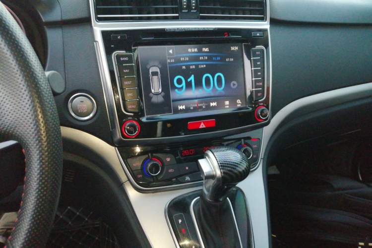 Used Haval H6 2015 Sport Edition 1.5T Automatic Two-Wheel Drive Luxury Model