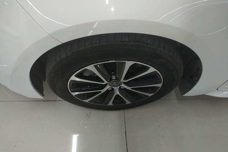 Used Toyota Levin 2023 Smart Electric Hybrid Dual-Engine 1.8L Leading Edition