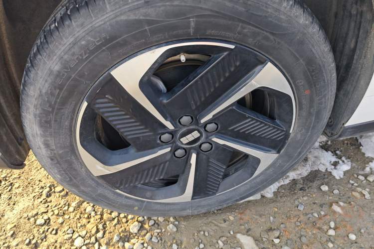 Used  L6 2023 60km PLUS