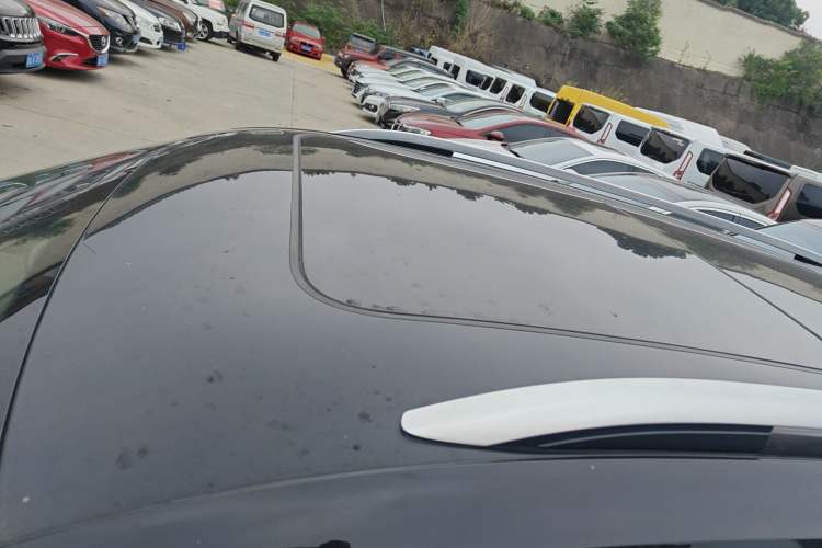 Used Volkswagen Tiguan L 2017 380TSI Automatic All-Wheel-Drive Luxury Edition
