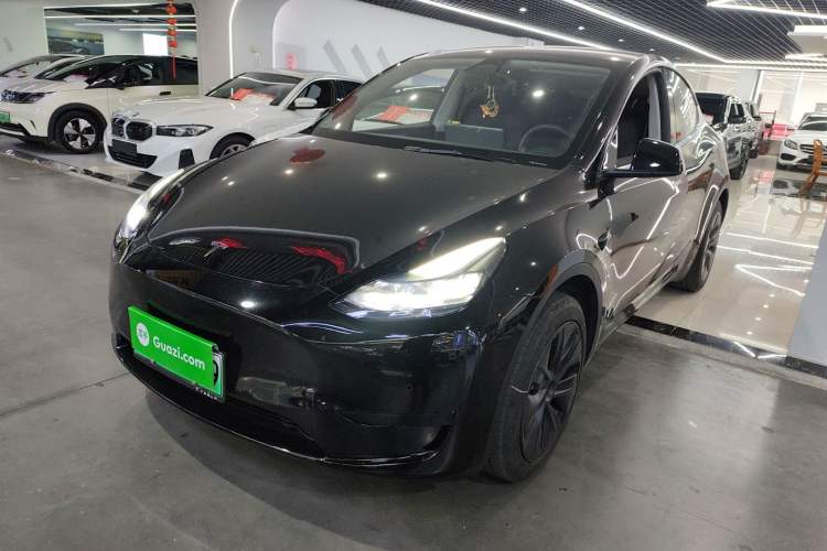 Used Tesla Model Y 2023 Rear-Wheel-Drive Version