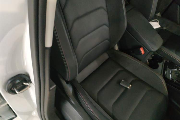 Used Volkswagen Tayron 2020 330TSI Two-Wheel Drive Luxury Smart Connectivity Version
