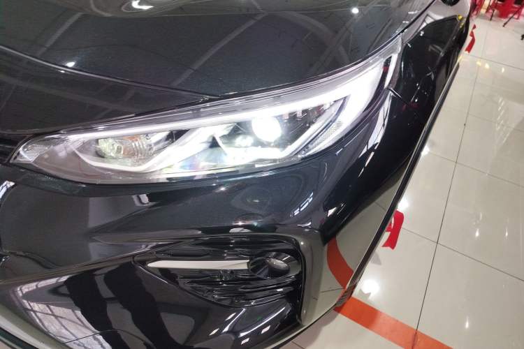 Used Toyota Wildlander 2023 2.0L CVT Two-Wheel Drive Luxury PLUS Edition
