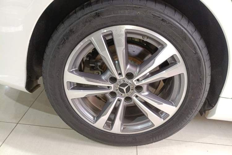 Used Mercedes-Benz C-Class 2020 Restyled C 200 L Fashion Edition Sport Version
