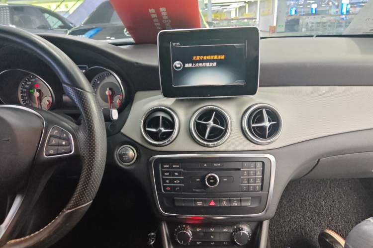 Used Mercedes-Benz CLA 2015 CLA 200
