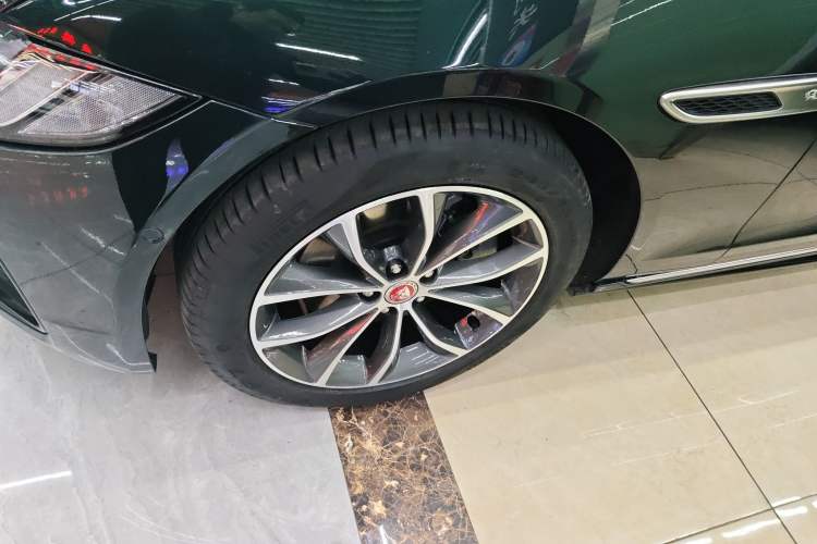 Used Jaguar XFL 2023 XFL 2.0T P250 Two-Wheel-Drive Elite Sport Edition