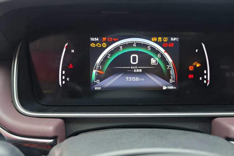 Used GAC Trumpchi M6 2023 PRO 270T DCT Luxury Edition
