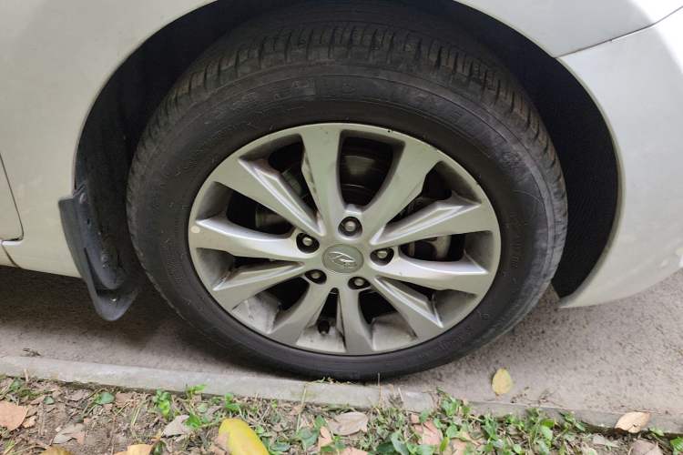 Used Hyundai Elantra (5th Generation / Langdong) 2016 1.6L Automatic Prestige Model
