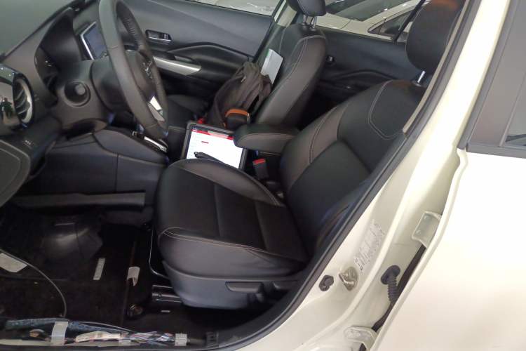 Used Nissan Kicks 2021 1.5L XV CVT Smart Connect Luxury Edition