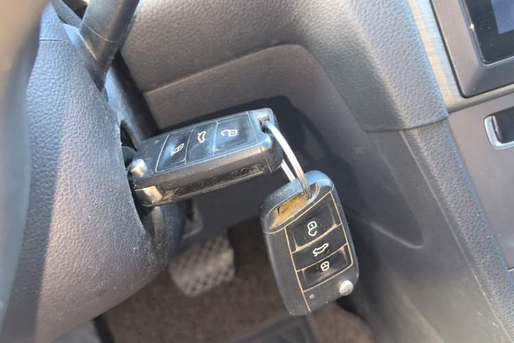 Used Volkswagen Golf 2014 1.6L Automatic Fashion Model
