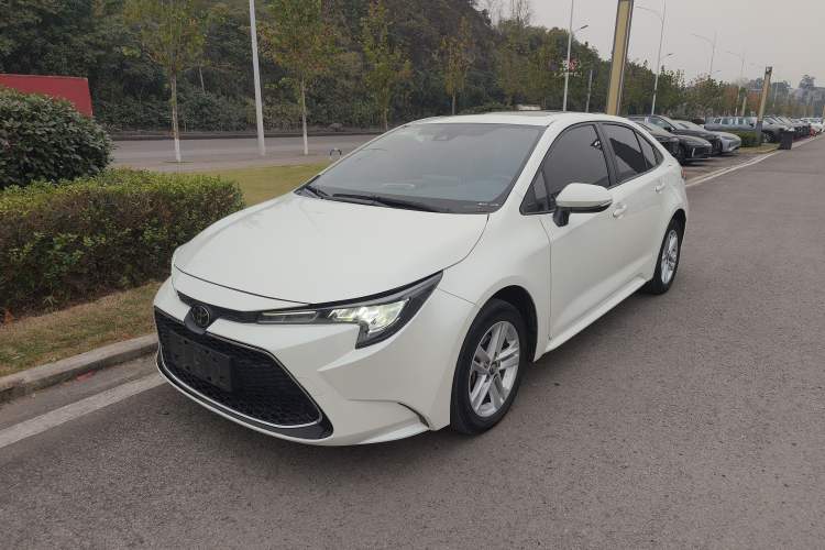 Used Toyota Levin 2019 185T CVT Luxury Edition China VI Standard

