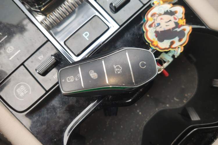 Used BYD Song PLUS New Energy 2025 DM-i 160KM Flagship Model
