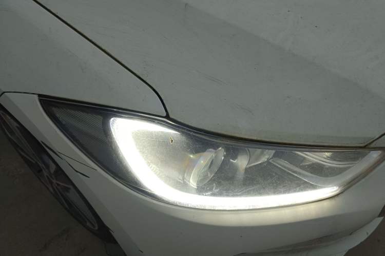 Used Hyundai Elantra 2016 1.6L Automatic ZhiXuan – Elite Version