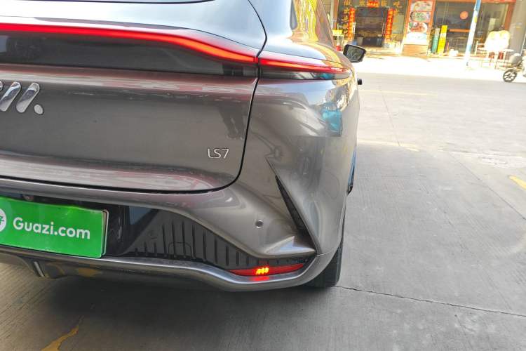 Used  LS7 2023 90 kWh Elite Rear-Drive Version